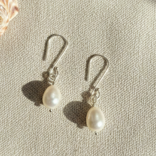 Fresh Water Pearl Ear Dangles