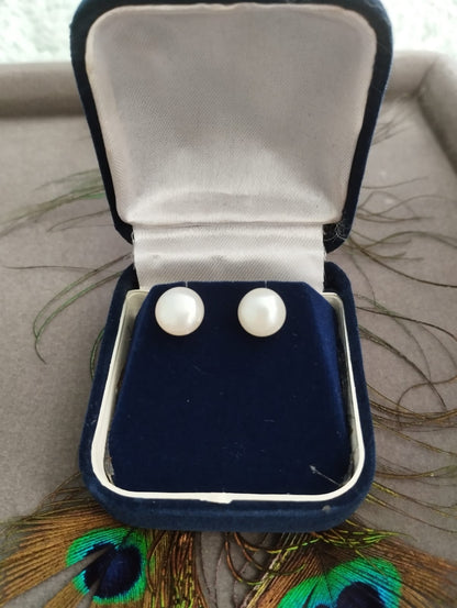 Fresh Water Pearl Ear Studs - 10 mm