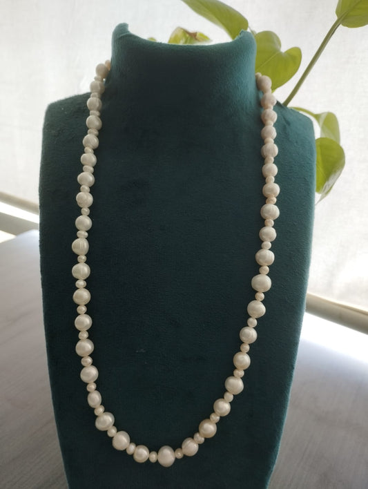 Fresh Water Pearls Necklace - 10 mm and 5 mm Alternate