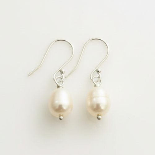 Women Pearl Danglers Earing