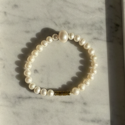 Elegant Freshwater Pearl Bracelet-8-12 mm