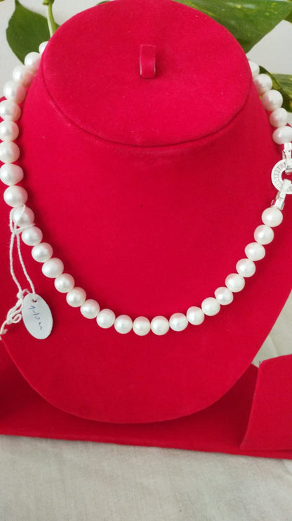 Fresh Water Pearls Necklace 9-10 mm White Pearls