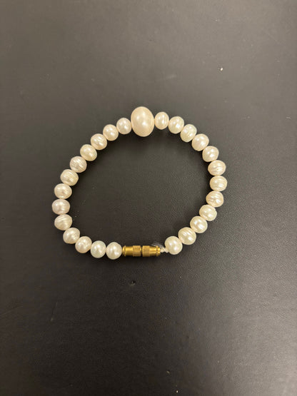 7 mm - 10 mm Single Layer Bracelets (Wrist Bands)