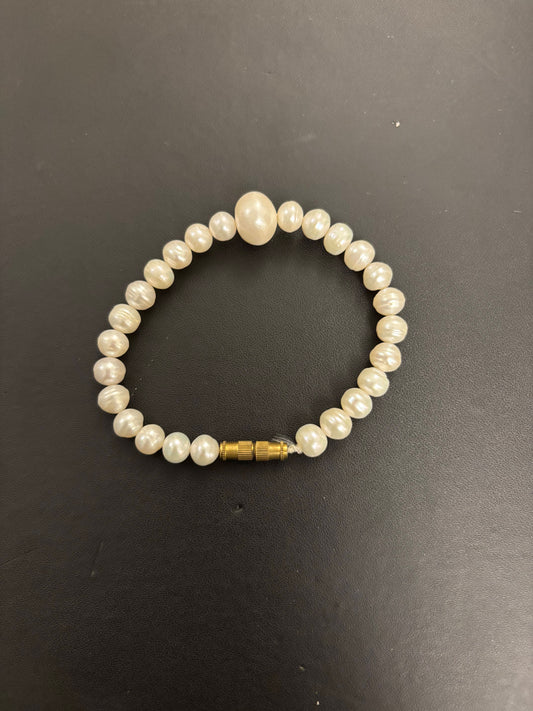 7 mm - 10 mm Single Layer Bracelets (Wrist Bands)