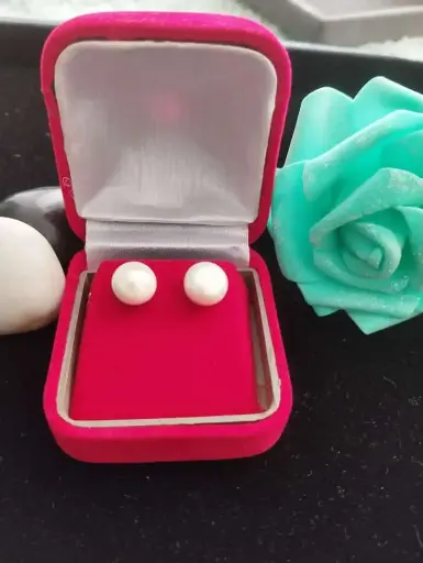 11 mm Fresh Water Pearls very large EarBuds